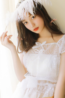 被轮流欺负的大美人儿小说